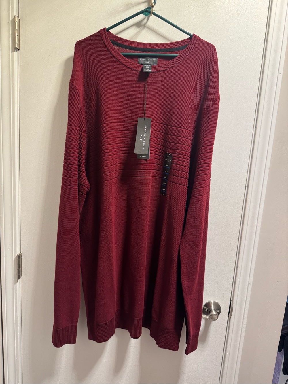 *Shaquille O’Neal Men's Crewneck Sweater in Burgundy